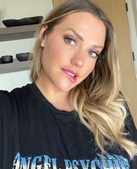 میا مالکووا|Mia Malkova (@miamalkova) • Instagram photos and videos.